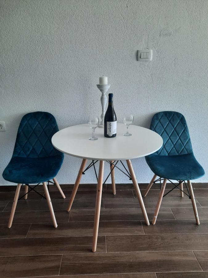 Apartments Kingfisher Virpazar Eksteriør billede